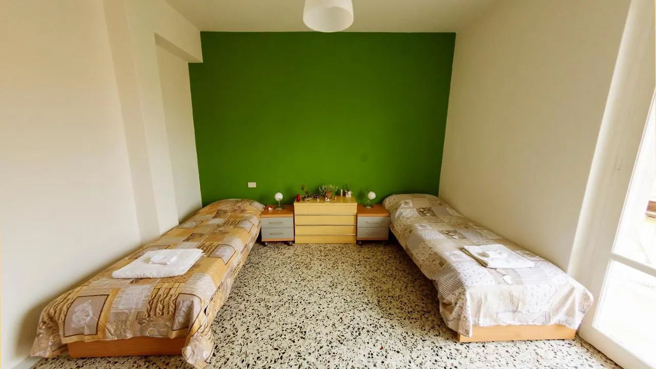 Leohome Arezzo 0*,  Italie